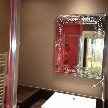 Pat & Co Apartment Beaune  Room photo